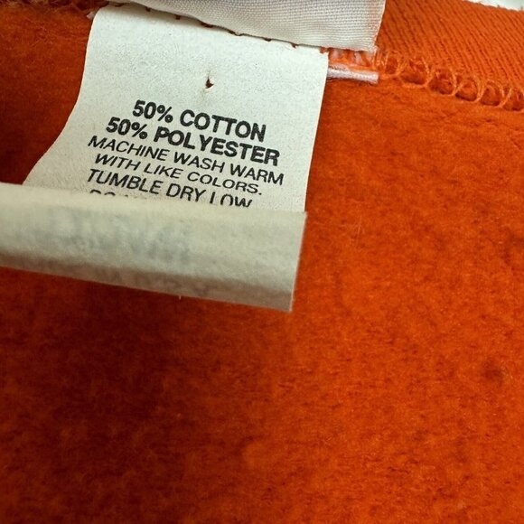 Looney Toons Orange No Tricks Just Tweets Tweety Halloween Sweatshirt Size 22/24 - Picture 4 of 6